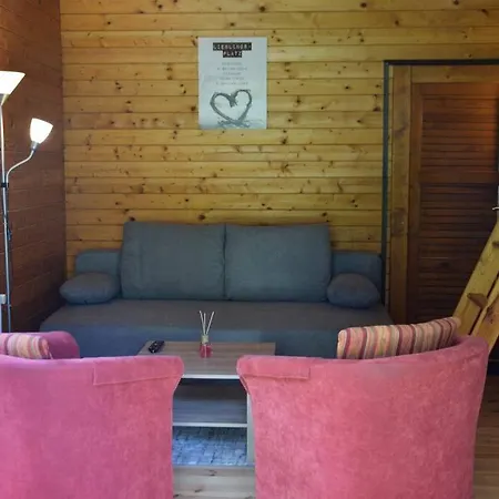 Gemuetliches Blockhaus, Waldblick, Naehe Ber/sxf Berlino