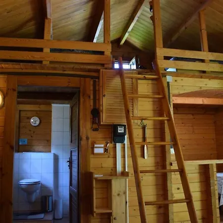 펜션 Gemuetliches Blockhaus, Waldblick, Naehe Ber/sxf 베를린