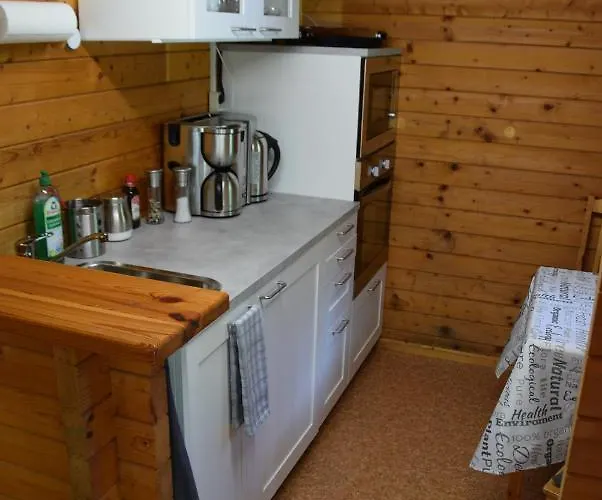 Gemuetliches Blockhaus, Waldblick, Naehe Ber/sxf Prázdninový dům *