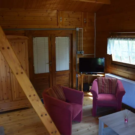 Gemuetliches Blockhaus, Waldblick, Naehe Ber/sxf Дом отдыха Берлин